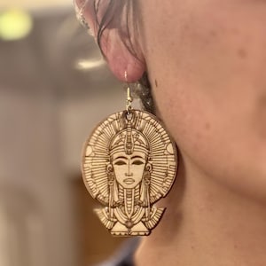 Handcrafted Nefertiti Wooden Earrings – Unique Egyptian Inspired Design – Lightweight Statement Jewelry