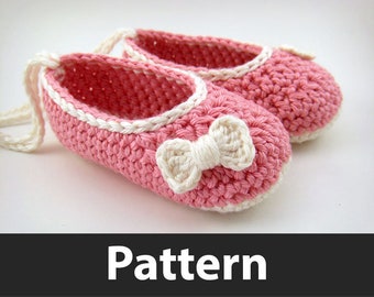 Crochet Pattern - Baby Ballet Flats and Mini Crochet Bows