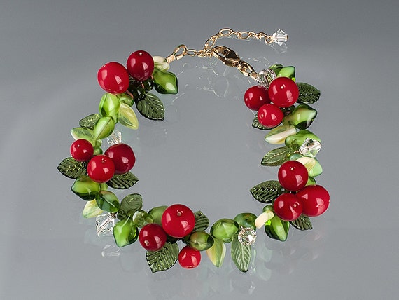 Glass Pepperberry /Red