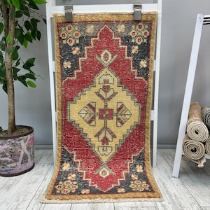 Red Bathroom Rug, 1x3 Doormat Rug, Small Oriental Rug, Small Wool Rug, Vintage Rug, Small Vintage Rug, Small Turkish Rug, 1.6x2.3 ft