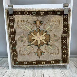2x2 Vintage Square Rug, 2x2 Turkish Area Rug, Handmade Rug, Small Rustic Rug, Oriental Rug, Small Kitchen Rug, Small Boho Rug, 1.7x1.6 ft
