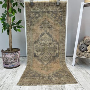 Small Bathroom Rug, 1x3 Turkish Rug, 1x3 Small Bohemian Rug, 1x3 Mini Wool Rug, Doormat Rug, Beige Vintage Rug, Small Oushak Rug 1.6x3.7 ft