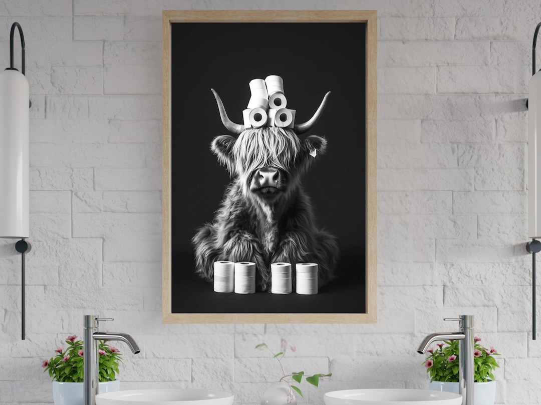 Highland Cow Wall Art Decor, Funny Bathroom Print, Toilet Paper Decor ...