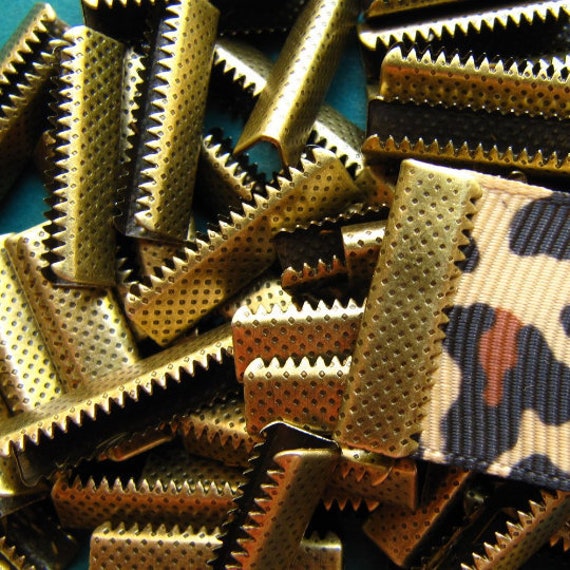 50 pieces 22mm (7/8 inch) No Loop Ribbon Clamps Dots Series -- Platinum Silver, Gold, Gunmetal, Antique Bronze, Antique Copper