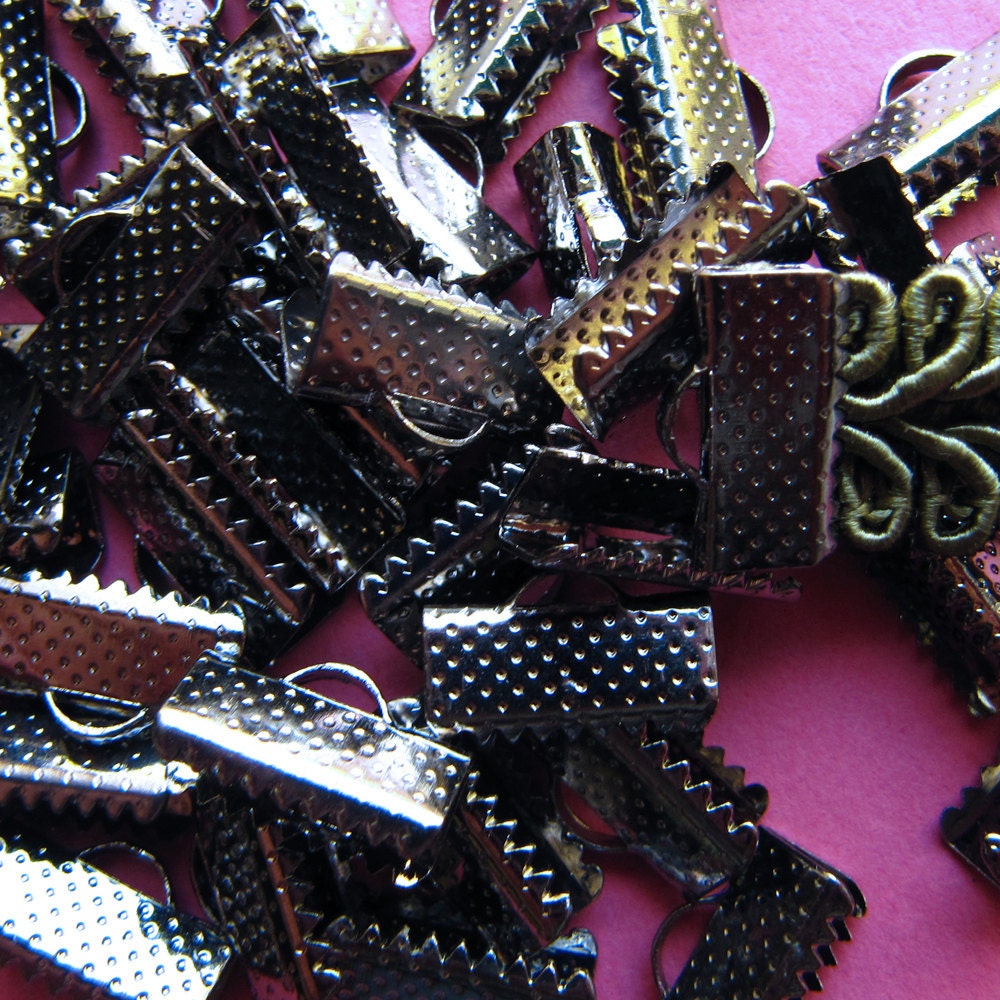 144 pieces 13mm (1/2 inch) Ribbon Clamps Dots Series Gunmetal