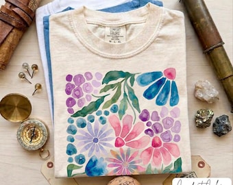 Trendy Boho Floral T-Shirt: Comfort Colors® Flower Graphic Tshirt, Cute Spring Garden Botanical Top, Summer Gift for Her