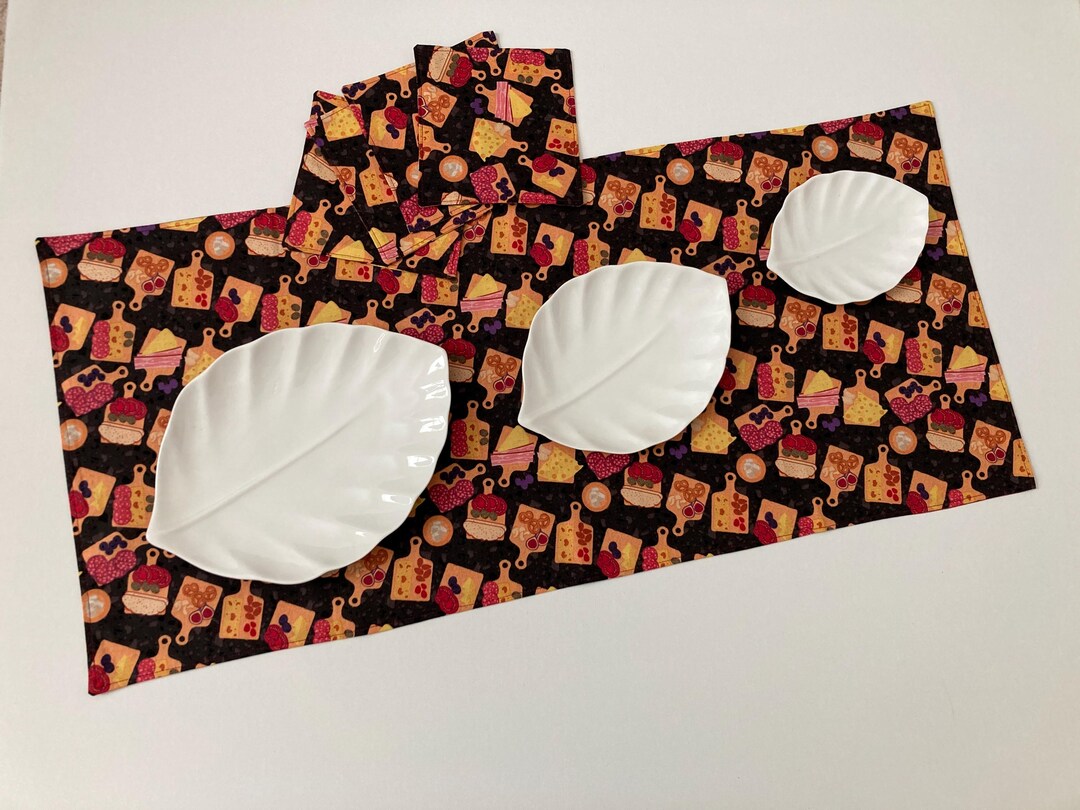 Wine Table Runner Coaster 5 Pc Set Reversible Charcuterie Red Cotton ...
