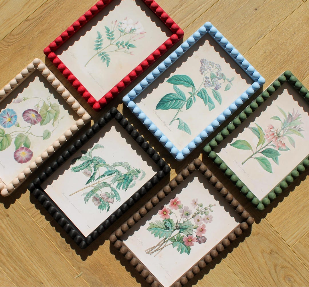 Bobbin Photo Frame: Freestanding or Wall Mount, Easy-change Magnetic ...