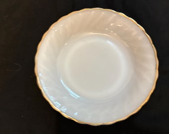 Vintage Anchor Hocking Fire King milk glass swirl soup bowl 8” gold trim