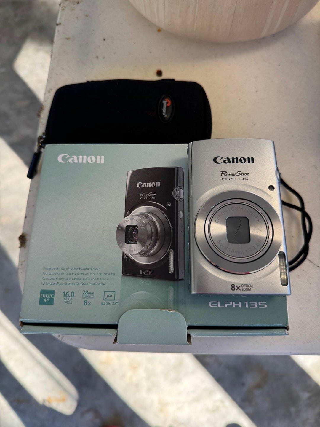 Canon Powershot ELPH 135 8x Optical Zoom 16MP Digital Camera With
