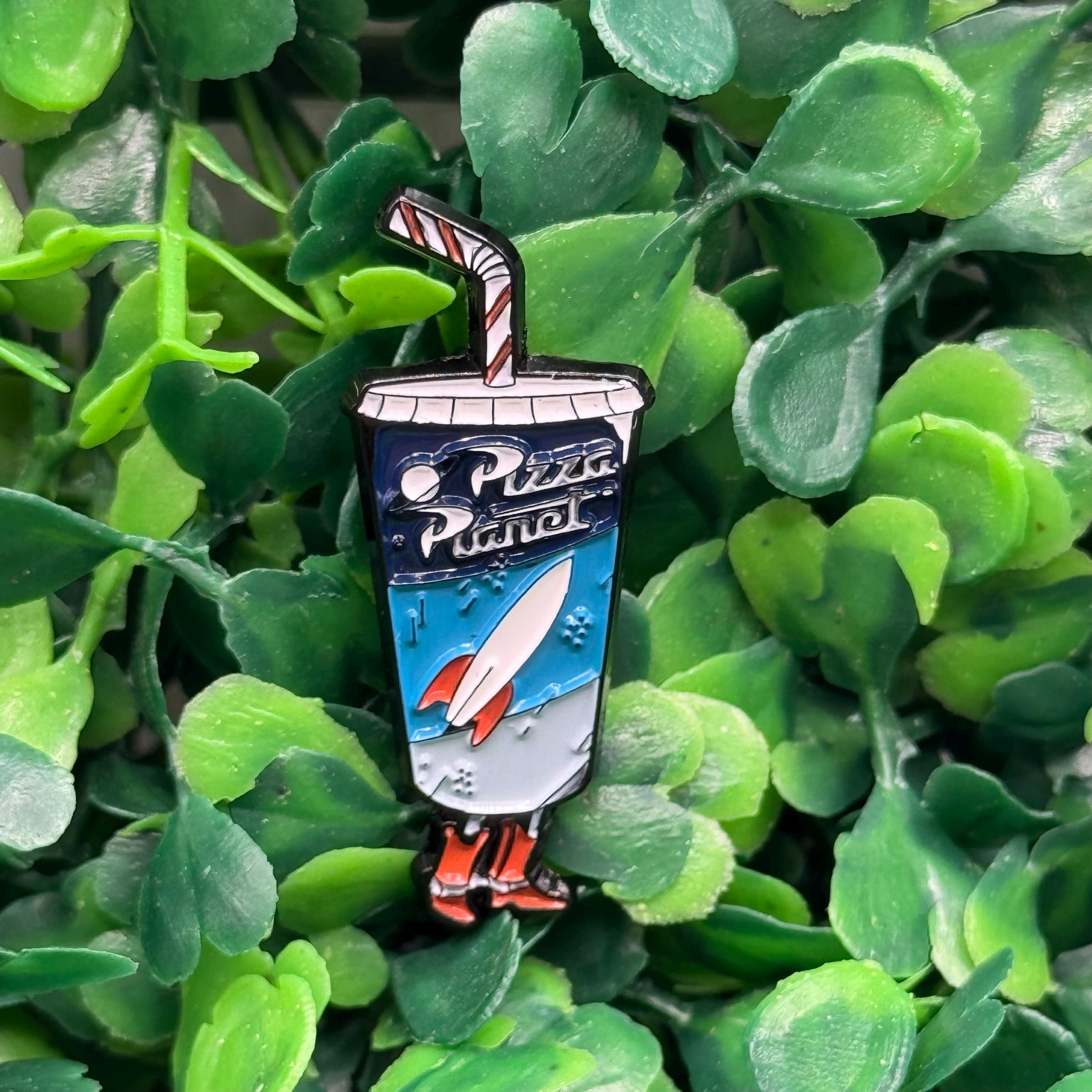 Pizza planet rocket - Etsy 日本