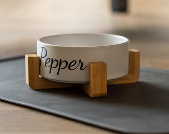 Feeding bowl - ceramic feeding bowl with wooden bamboo stand, customizable in white, gray & green for cats and dogs