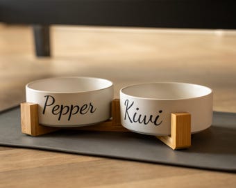 Futternapf Fressnapf personalisiert im Set Keramik Napf mit Holzständer für Hunde & Katzen, Einzigartiges Geschenk