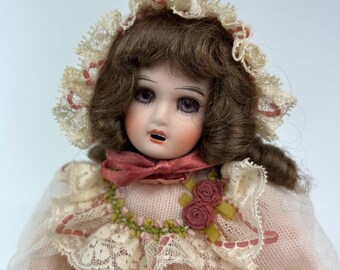 Vintage Musical Doll With Porcelain Head – Swan Lake (1970s) - Etsy