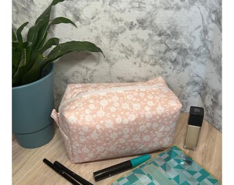 Large Pink Floral Quilted Makeup Bag