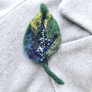 Needle Felted Leaf Brooch: Emerald Green Beaded Wool Pin