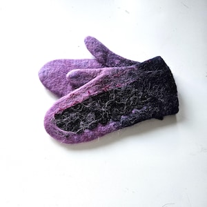 Women&#39;s Winter Merino Wool Mittens, Mauve Purple and Black Lace Handmade Winter Wear, Perfect for cold Winter, Personalized gift Arm Warmer