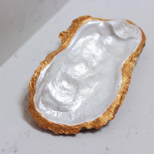 Large Handcrafted Oyster Shell Trinket Dish – Elegant Jewelry Holder for Rings, Earrings & Small Accessories | Coastal |  The Perfect Gift
