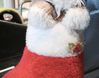 Vintage Rare Christmas cutee fluffy something. Can be ?dog or ?bunny
