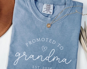 Camiseta "Ascendida a abuela" Camiseta personalizada para la nueva abuela Camiseta para futura abuela Regalo para la nueva abuela Regalo del Día de la Madre Camiseta "Abuela est" Camiseta de abuela