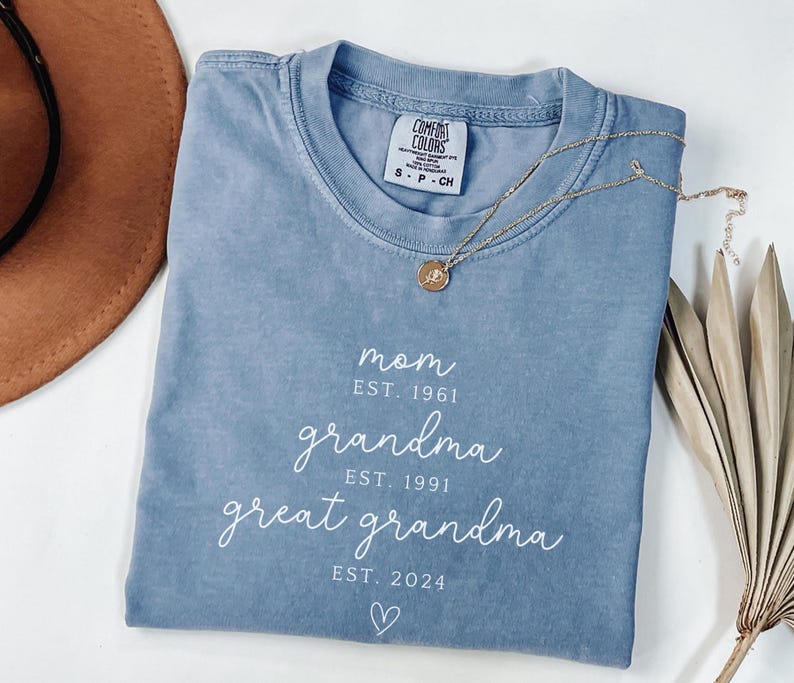 Custom Great Grandma Shirt New Great Grandma Shirt Mom Grandma Great Grandma Shirt Promoted to Great Grandma Gift for Great Grandma est tee Blue Jean