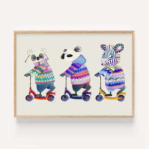 Impresión artística digital de animales de scooter, decoración de pared para guardería de koala, panda y cebra, póster para habitación infantil, arte imprimible divertido para habitación de bebé.