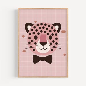 Poster con gatto leopardato e papillon - Stampa artistica ad acquerello per la cameretta dei bambini, elegante stampa di animali, decorazione per la cameretta, illustrazione divertente di un gatto