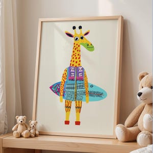 Surfende Giraffe Digital Art Print, buntes druckbares Tier Poster für Kinderzimmer oder Kinderzimmer-Wanddekoration, lustige Cartoon-Safari-Illustration