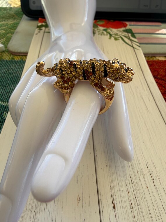 Tiger Statement Ring Ready to Pounce - image 18