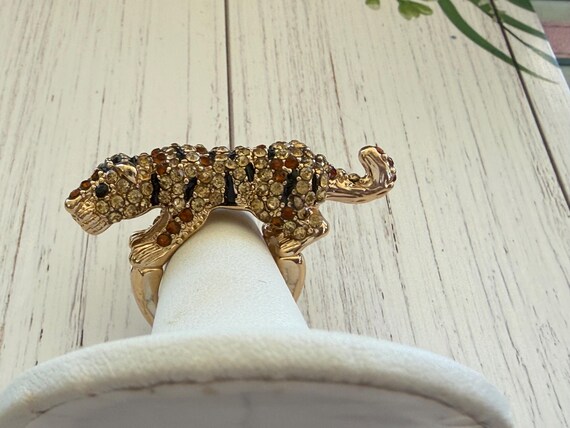 Tiger Statement Ring Ready to Pounce - image 19