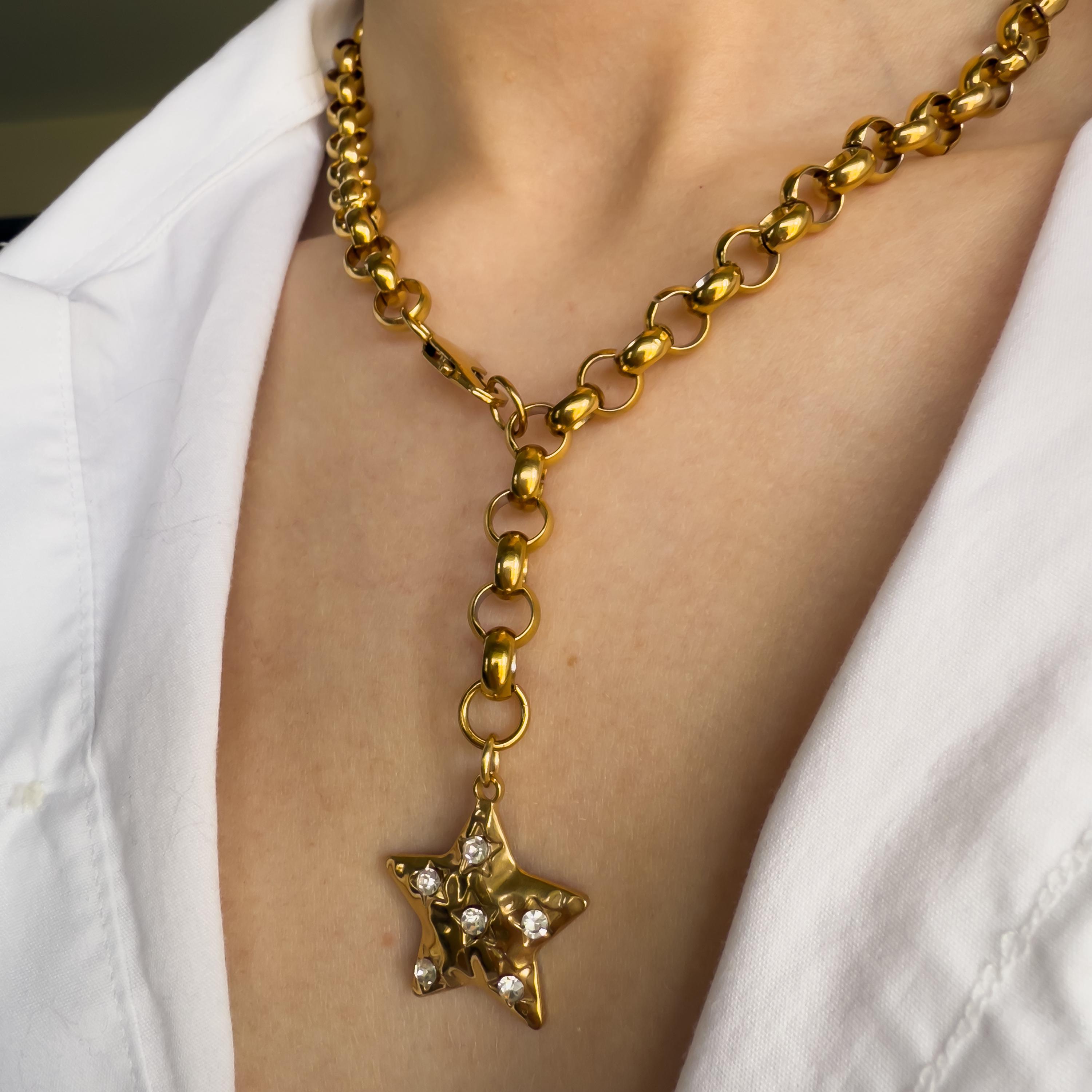 Gouden lariat-sterketting: gehamerde hanger met zirkonia, aanslagvrij roestvrij staal