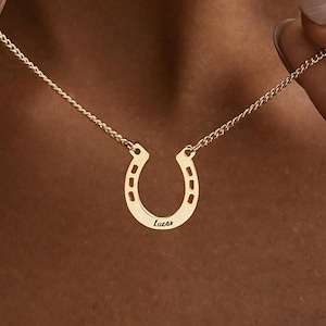 Collier fer à cheval personnalisé, collier prénom gravé en or, collier fer à cheval porte-bonheur, collier cheval, cadeau de remise des diplômes, cadeaux équestres pour elle
