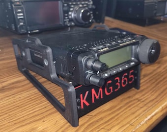 Yaesu FT-891 Desktop Mount+ Personalized Callsign Plate