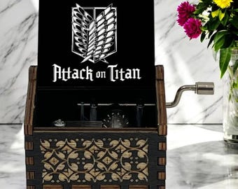 Attack on Titan Handcrank Music Box, Shingeki no Kyojin Eren Yeager Mikasa Ackerman Armin Levi Guren no Yumiya Handcrafted Shohen Anime Gift