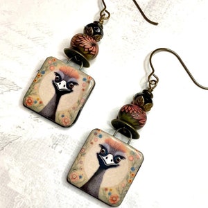 Pendientes de emú, pendientes de avestruz, OOAK, pendientes con dijes, pendientes de pájaros, pendientes hechos a mano, pendientes artesanales, joyas de pájaros, joyas de emú