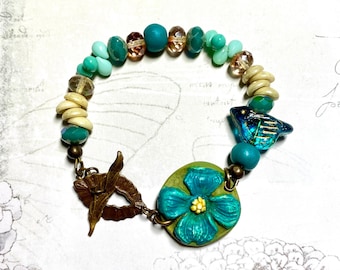 Dogwood bracelet, flower bracelet, OOAK, boho bohemian bracelet, big little bird, Czech glass, teal green bracelet, bird bracelet, artisan