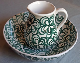 jug and bowl in green and white design