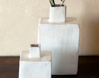 square vase in terracotta ceramics handbuilt with white glaze