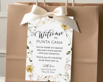 Welcome tags for hotel bags, soft yellow watercolor wildflower floral frame C5-01