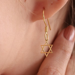 Star of David Earrings,Jewish Star Charm,Silver Magen David Earrings,Tiny Star of David Jewelry,Gold Star Earrings,Religious Jewish Earrings