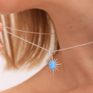 Opal Northstar Necklace,Fire Opal Starburst Necklace,NorthStar Necklace with Opal Stone,Dainty North Star Pendant Necklace,Celestial Pendant