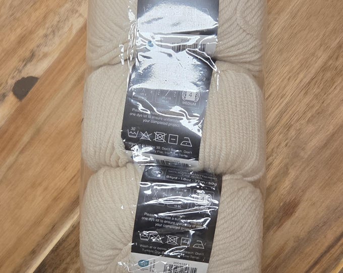 5 Pack KC Essential 100% Superwash Merino Fine Wool Yarn - Cream - New - EW145