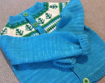 Hand knit Christmas tree buttoned cardigan, turquoise green, toddler knit, ready to post