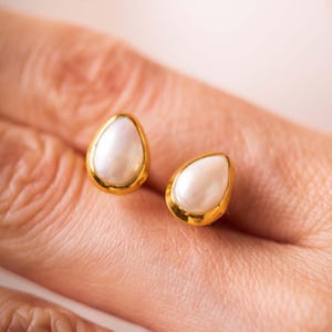 Hand Crafted Fresh watner Pearl Earring silver, Silver Earring - 925K Solid Sterling Silver - 24K gold elektro vermeil - Gift For Her