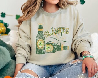 Slainte Irish Beer Sweatshirt, Retro St. Patricks Day Shirt, Distressed Vintage Irish Pub Crewneck, Shamrock Drinking Party Gift, St Paddys