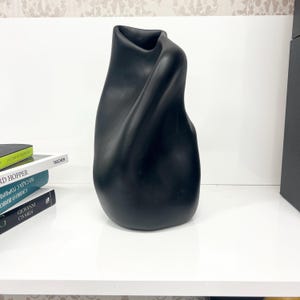 Minimalist Black Ceramic Sculpture – Modern Art Object – Unique Handmade Home Decor – Contemporary Abstract Sculpture