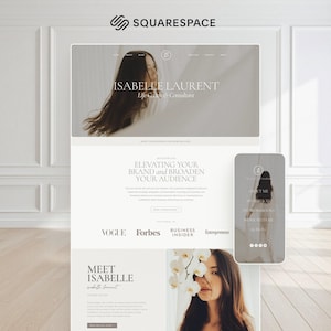 以下が含まれることがあります： Squarespaceのロゴが入ったウェブサイトデザインのモックアップ。デザインは「ISABELLE LAURENT」という名前と「Life & Goals Consultant」というキャッチフレーズのランディングページを表示しています。デザインにはモバイルビューが含まれており、「Vogue」と「Forbes」が記載されています。