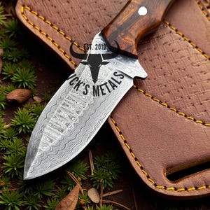 Beautiful Damascus Steel Ladder Pattern Blade