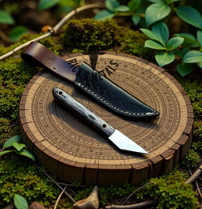 Camping Knife with Sheath