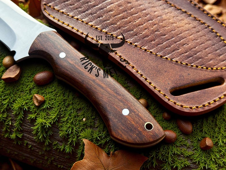 Ergonomic Rosewood Handle Knife With Horizontal Sheath